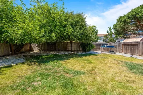 467 Avalon Cir, Vallejo, CA 94589 photo 33