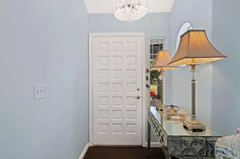 467 Avalon Cir, Vallejo, CA 94589 photo 2