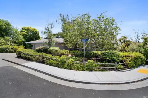 10 Rowley Cir, Tiburon, CA 94920 photo 6