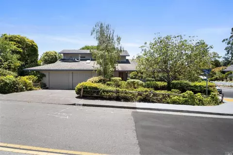 10 Rowley Cir, Tiburon, CA 94920