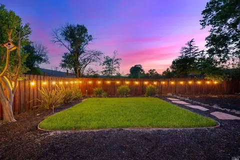 1507 Oakleaf Ave, Healdsburg, CA 95448 photo 19