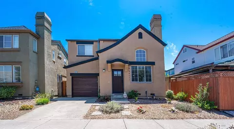 2478 Delamere Ave, Santa Rosa, CA 95403