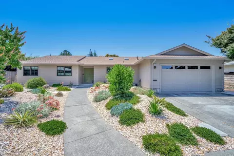 2550 Barona Pl, Santa Rosa, CA 95405