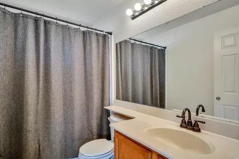 339 Regency Cir, Vacaville, CA 95687 photo 16