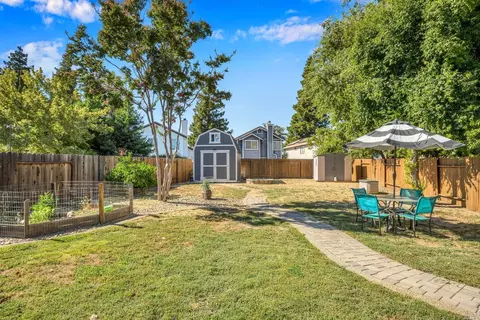 339 Regency Cir, Vacaville, CA 95687 photo 20