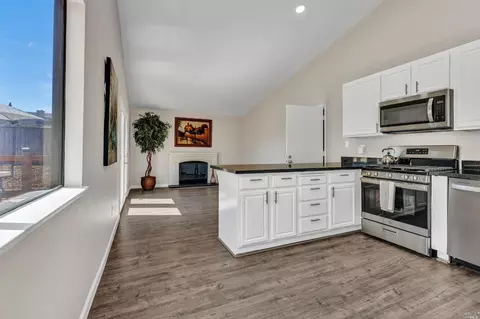 160 Helmsman Ct, Vallejo, CA 94591 photo 12