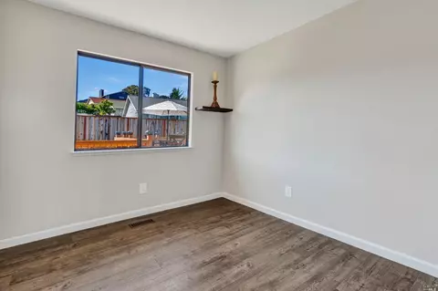 160 Helmsman Ct, Vallejo, CA 94591 photo 25