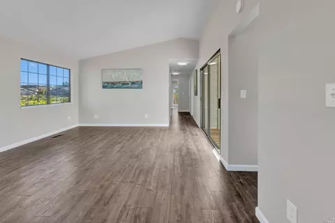 160 Helmsman Ct, Vallejo, CA 94591 photo 13