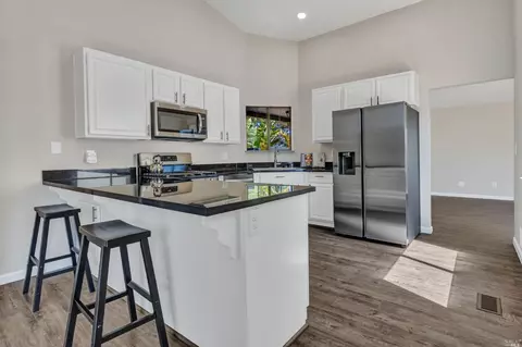 160 Helmsman Ct, Vallejo, CA 94591 photo 6