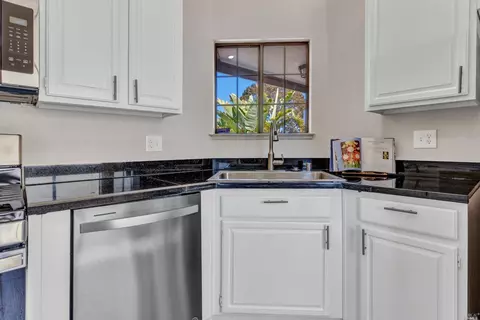 160 Helmsman Ct, Vallejo, CA 94591 photo 37