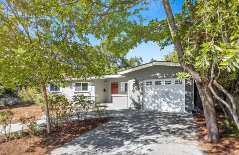 15555 Brookview Dr, Sonoma, CA 95476