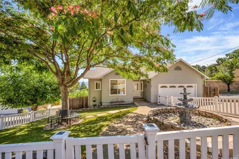 3510 Riviera West Dr, Kelseyville, CA 95451