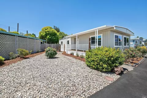 300 Stony Point Rd #248, Petaluma, CA 94952