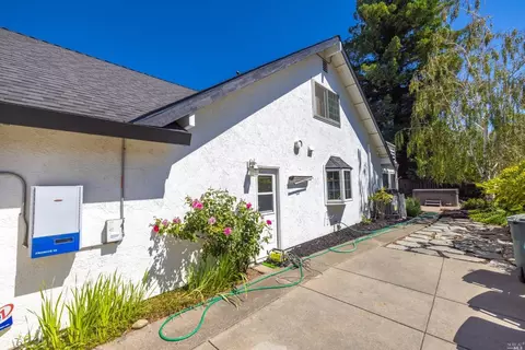 235 Sycamore Dr, Dixon, CA 95620 photo 7