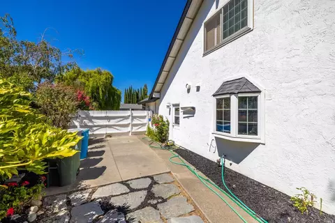 235 Sycamore Dr, Dixon, CA 95620 photo 6