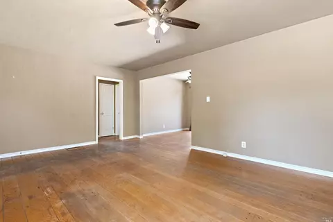 1330 Arkansas St, Vallejo, CA 94590 photo 4
