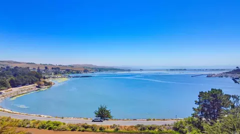 1760 Whaleship Rd, Bodega Bay, CA 94923