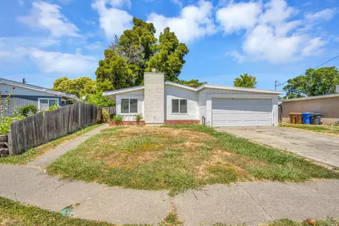 2897 Keller Ct, Napa, CA 94558