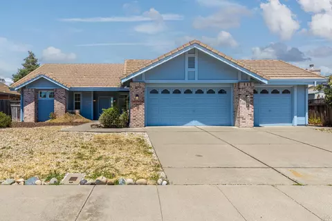 305 Arlington Ct, Suisun City, CA 94585