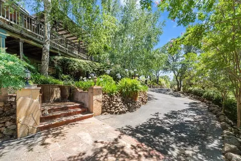 4376 Green Valley Rd, Fairfield, CA 94534