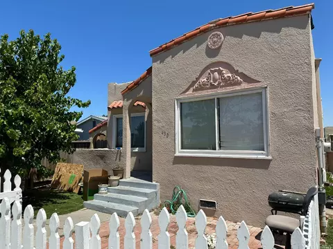 430 W 9th St, Pittsburg, CA 94565