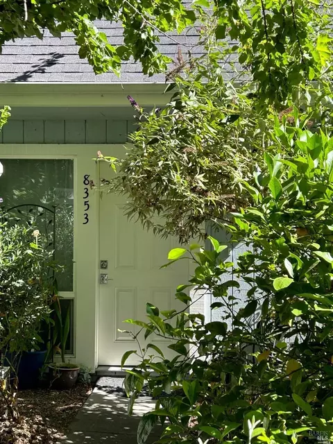 8353 Windmill Farms Dr, Cotati, CA 94931