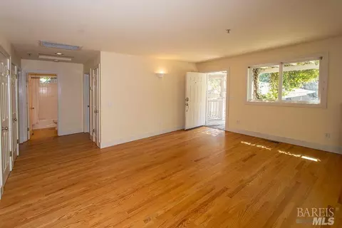 17009 Cedar Ave, Sonoma, CA 95476 photo 8