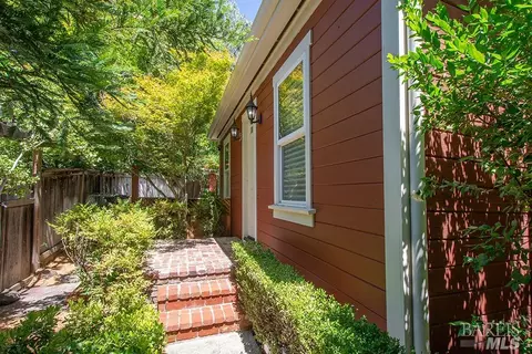 17009 Cedar Ave, Sonoma, CA 95476 photo 19