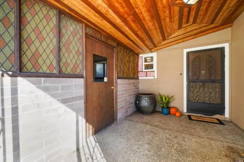 440 Diana Dr, Vallejo, CA 94589 photo 3