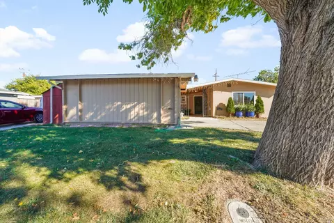 440 Diana Dr, Vallejo, CA 94589 photo 2
