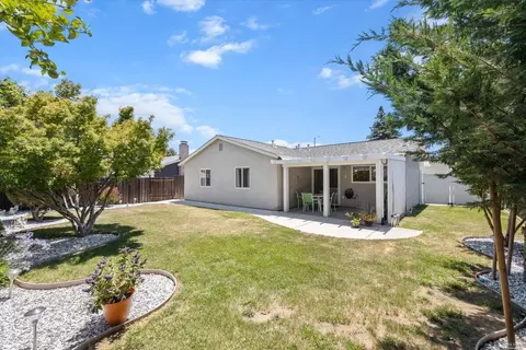1279 Needham Dr, Vacaville, CA 95687 photo 5