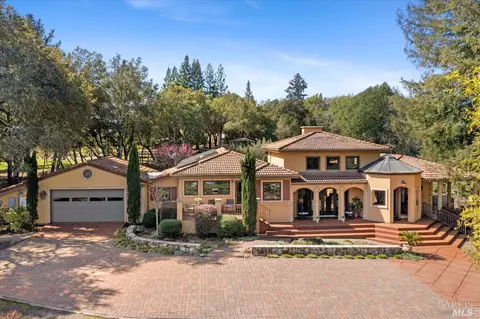 1160 Felta Rd, Healdsburg, CA 95448