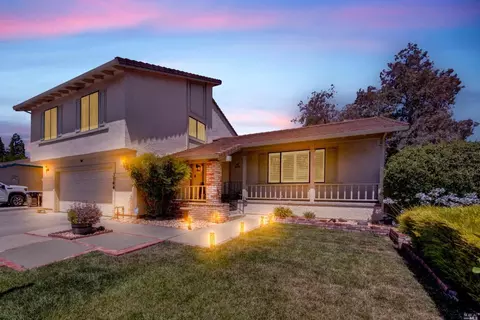 3144 Redwood Dr, Fairfield, CA 94533