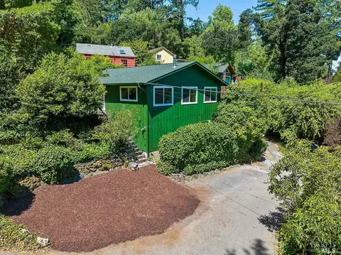 21 Grand View Ave, Camp Meeker, CA 95419
