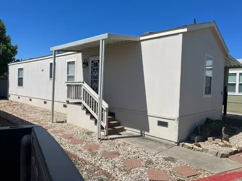 34 Lemon Tree Cir, Vacaville, CA 95687