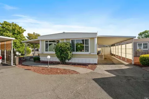 145 Robin St, Napa, CA 94558