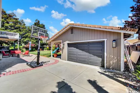 557 Ruby Dr, Vacaville, CA 95687 photo 44