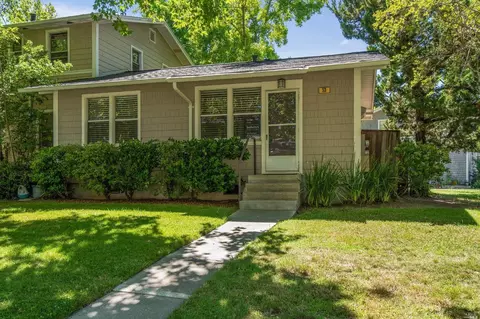 53 Martin Dr, Novato, CA 94949