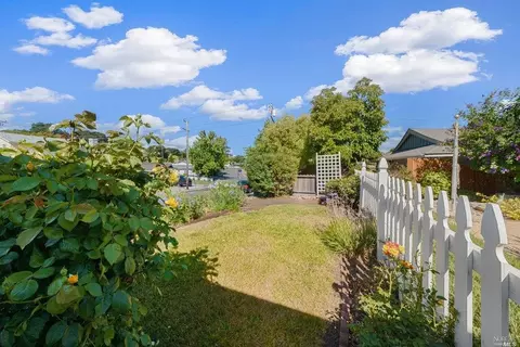 214 Dryden Dr, Vallejo, CA 94591 photo 3