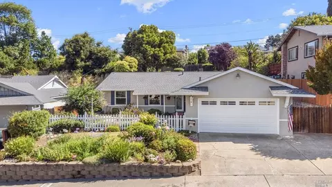 214 Dryden Dr, Vallejo, CA 94591