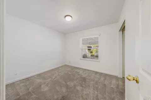 214 Dryden Dr, Vallejo, CA 94591 photo 17