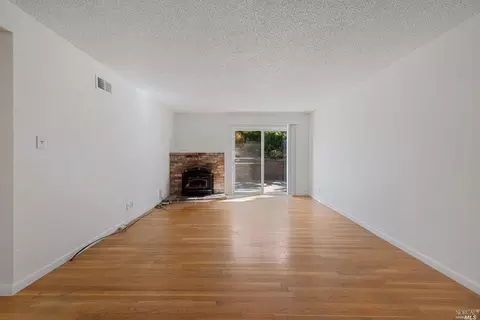 214 Dryden Dr, Vallejo, CA 94591 photo 13