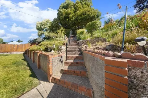 214 Dryden Dr, Vallejo, CA 94591 photo 27