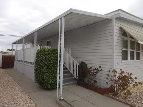 63 Diablo Ct, Fairfield, CA 94533 photo 4