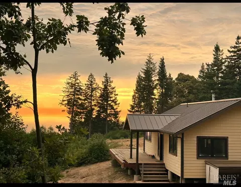 36720 Eureka Hill Rd, Point Arena, CA 95468 photo 2