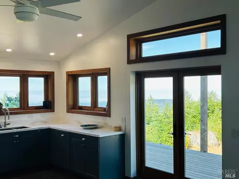 36720 Eureka Hill Rd, Point Arena, CA 95468 photo 12