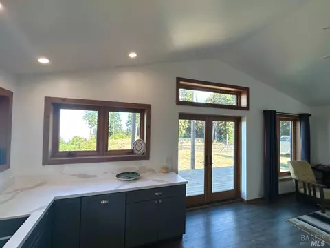36720 Eureka Hill Rd, Point Arena, CA 95468 photo 18
