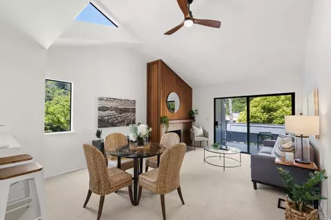 107 Mitchell Dr, Fairfax, CA 94930