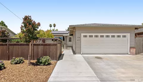 778 Bernadette Ave, Rohnert Park, CA 94928