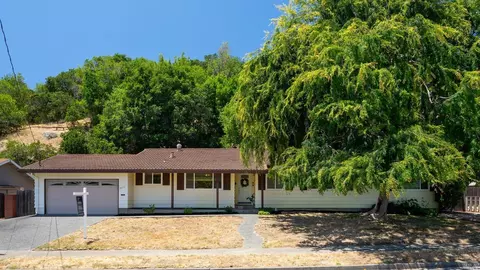 2651 Las Gallinas Ave, San Rafael, CA 94903